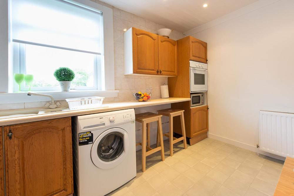 Premier - Ashgrove Apartment Coatbridge Zewnętrze zdjęcie